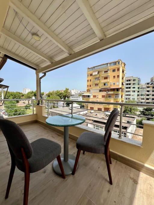 Seaside 2br * Durrës
