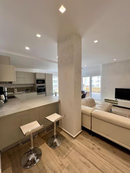 Seaside 2br * Durrës
